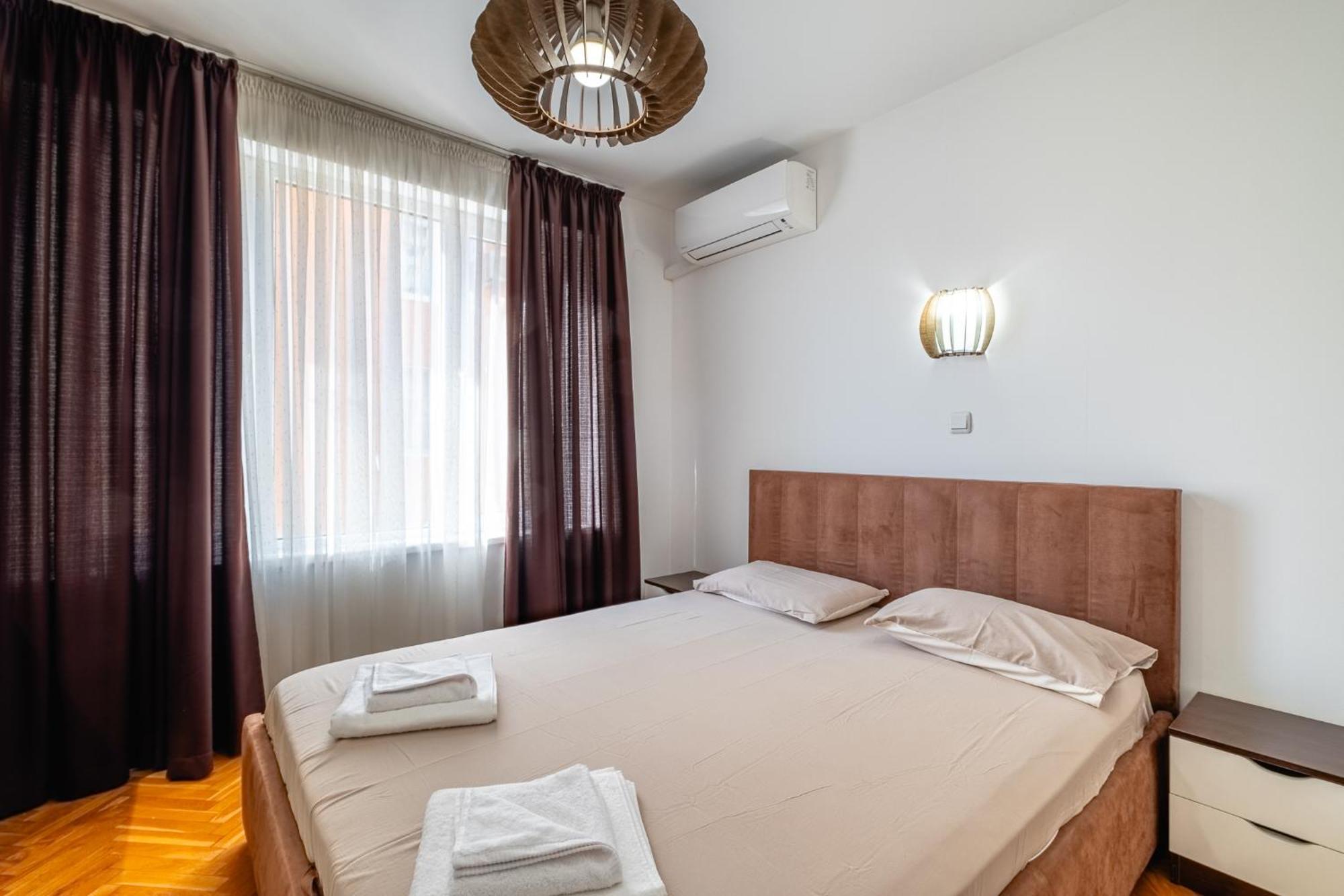 Seaside Serenity Charming Apartment By Sea Garden Varna ภายนอก รูปภาพ