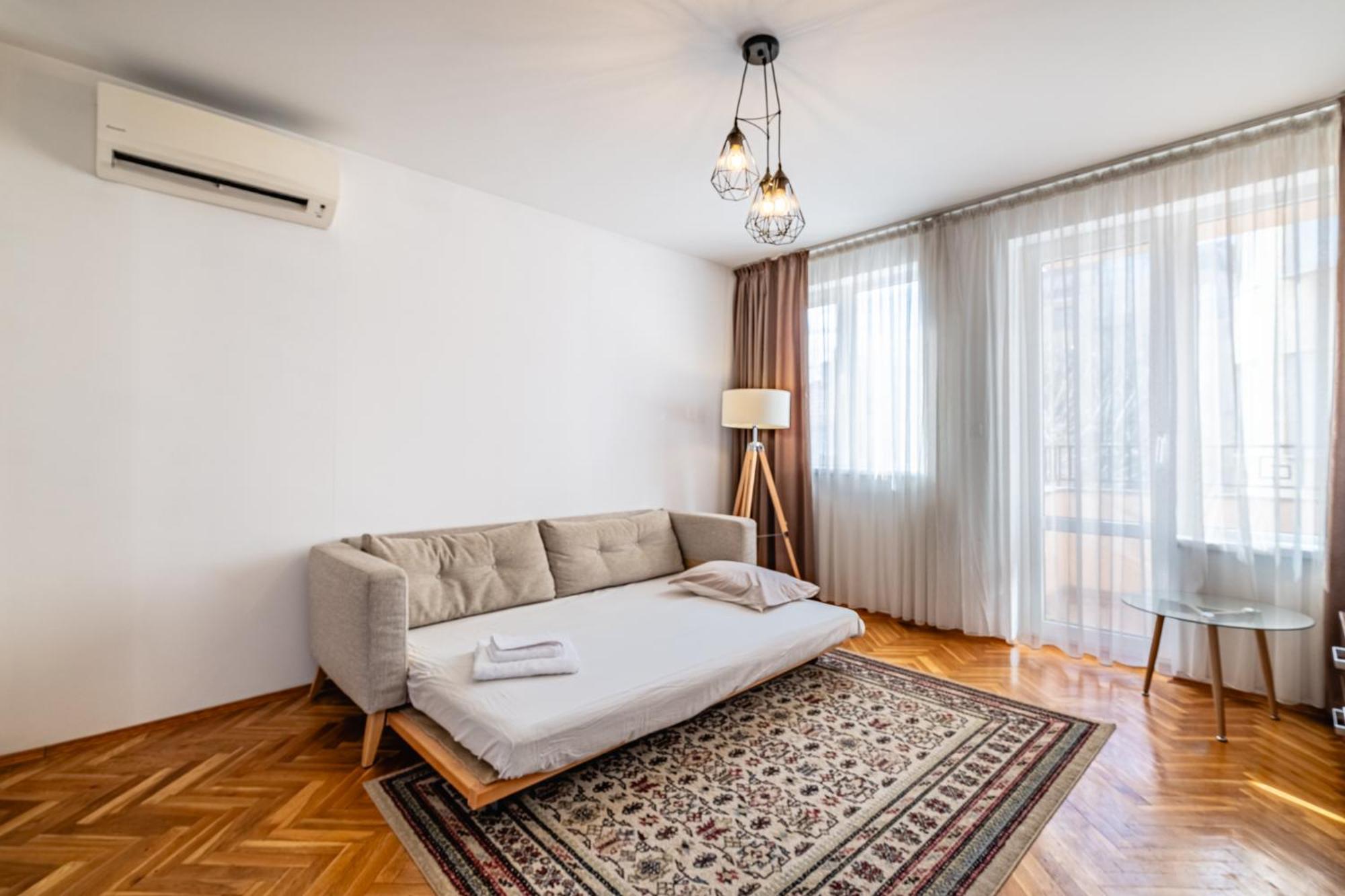 Seaside Serenity Charming Apartment By Sea Garden Varna ภายนอก รูปภาพ